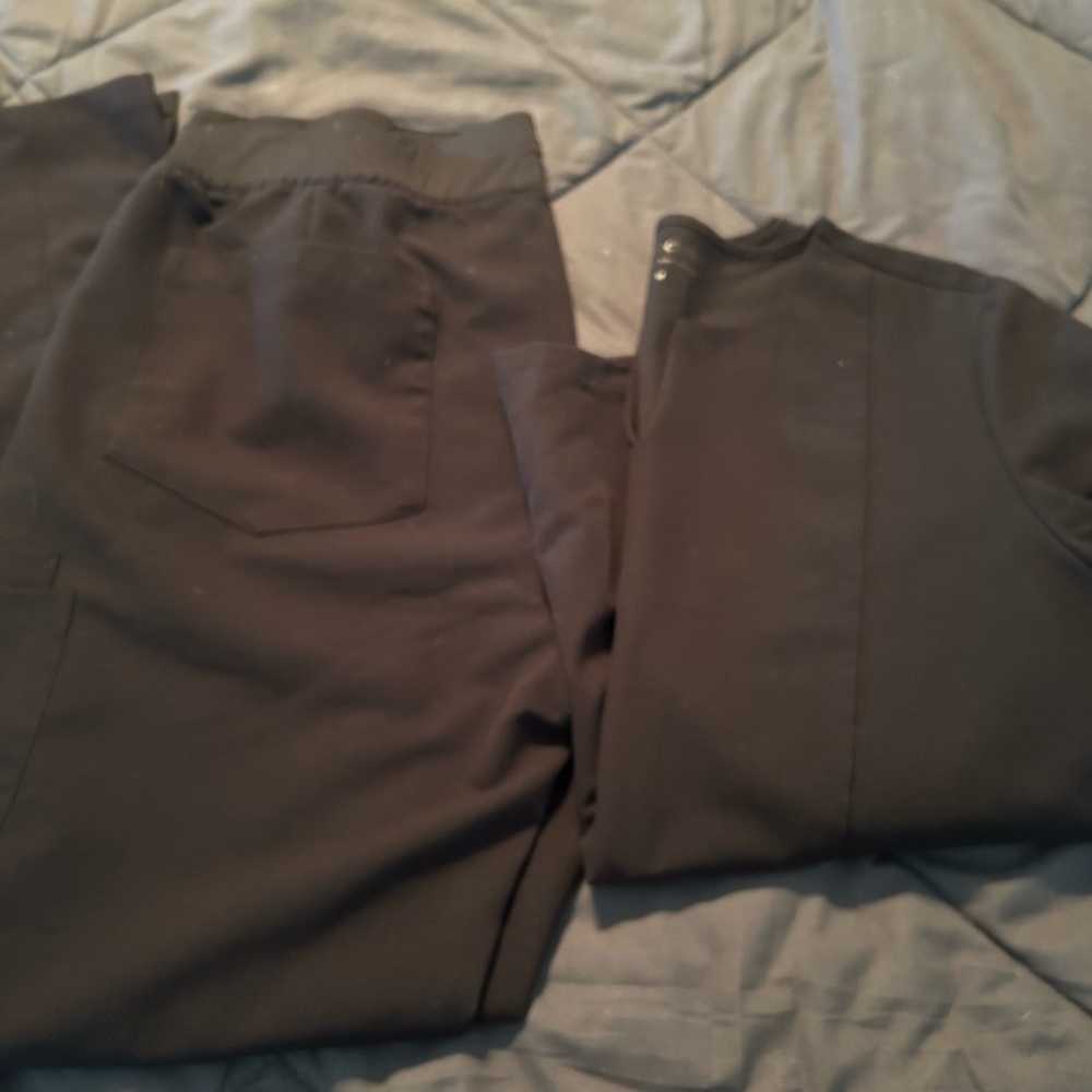 Mandala Black Scrub Set